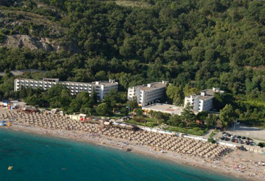 sutomore camp